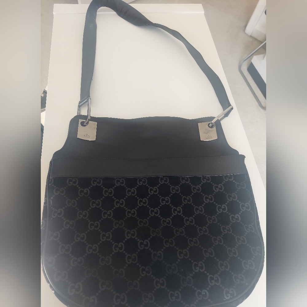 Authentic Gucci Handbag